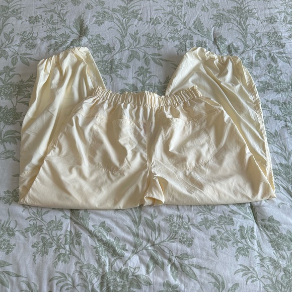 Free People Movement Down To Earth Pants Banana - Picture 2 of 5